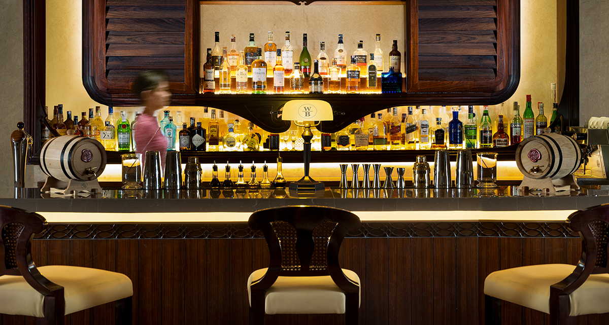 Raffles Jakarta - The Writers Bar